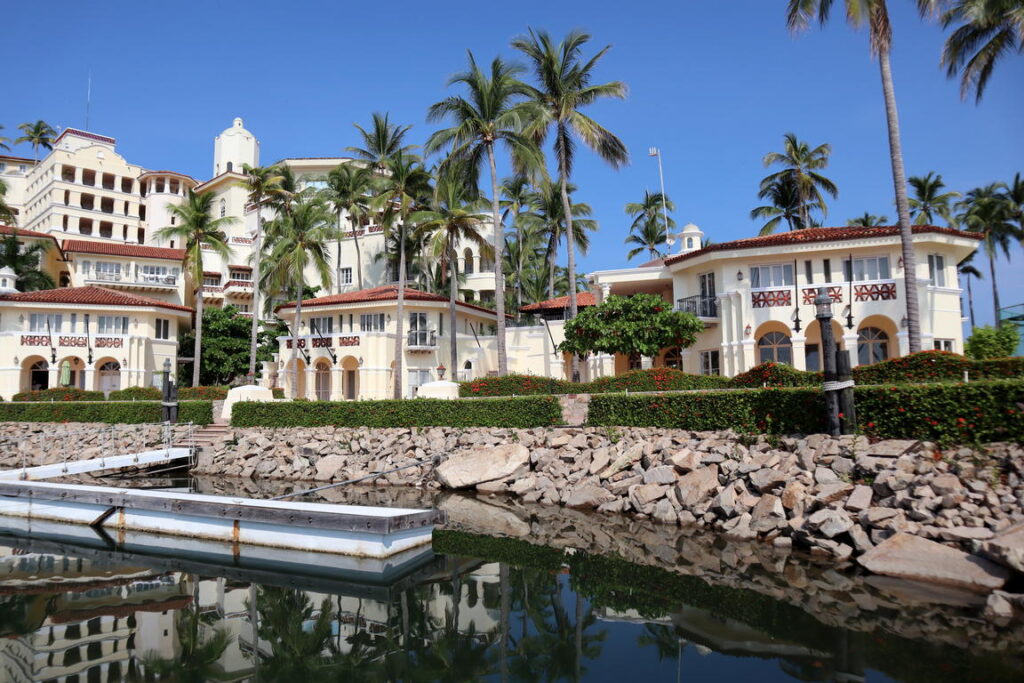 Instalaciones Gand Isla Navidad Resort Manzanillo Colima