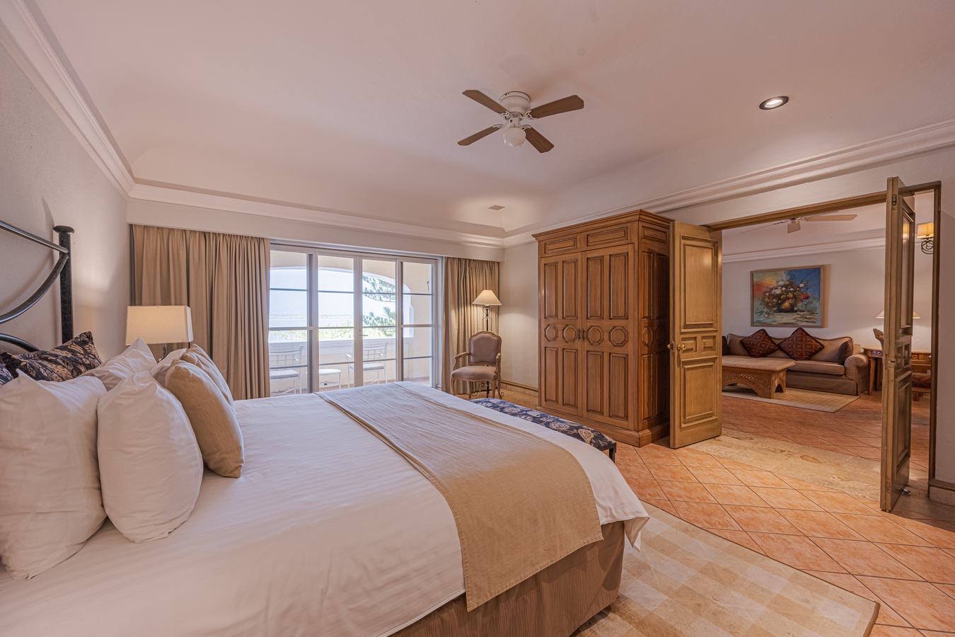 Parlour Suite, Hotel Grand Isla Navidad Resort, Hotel en Manzanillo Colima