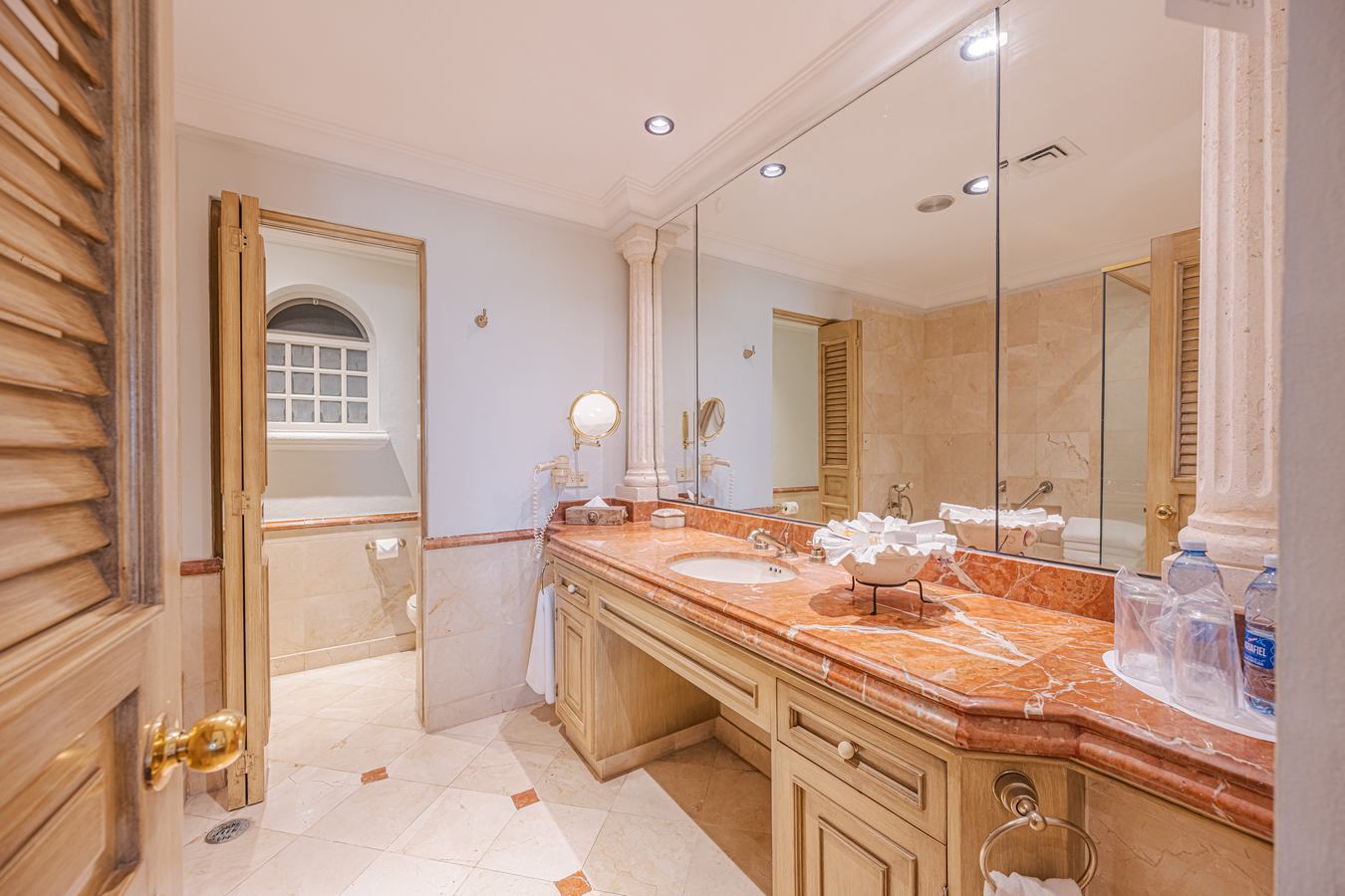 Parlour Suite, Hotel Grand Isla Navidad Resort, Hotel en Manzanillo Colima