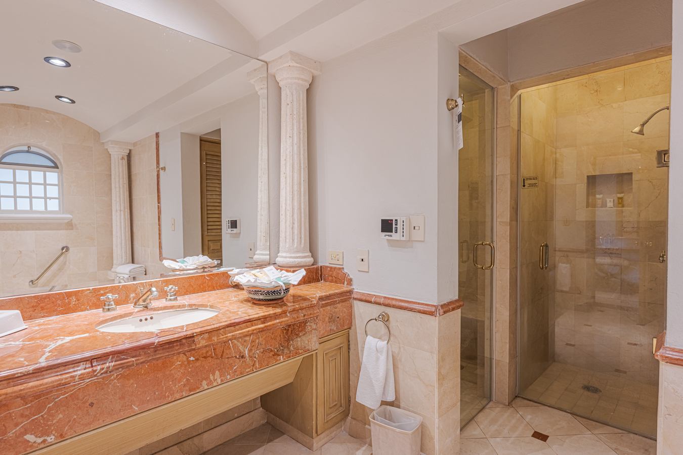 Suite Ejecutiva, Hotel Grand Isla Navidad Resort, Hotel en Manzanillo Colima