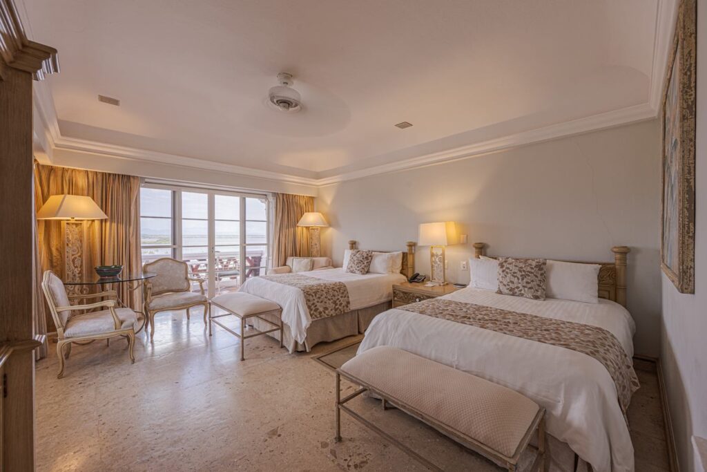 Habitación de Lujo, Hotel Grand Isla Navidad Resort, Hotel en Manzanillo Colima