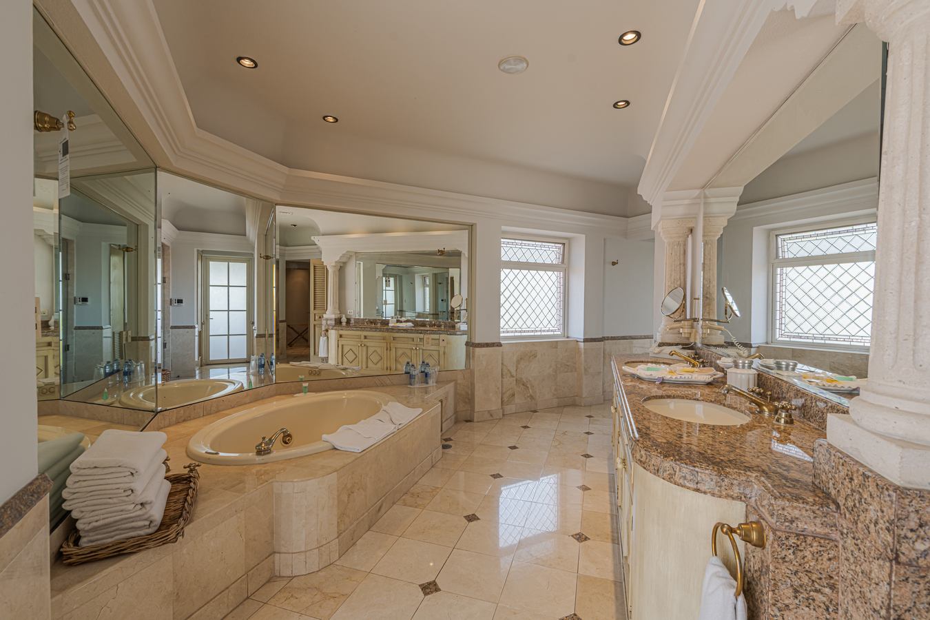 Suite Presidencial, Hotel Grand Isla Navidad Resort, Hotel en Manzanillo Colima